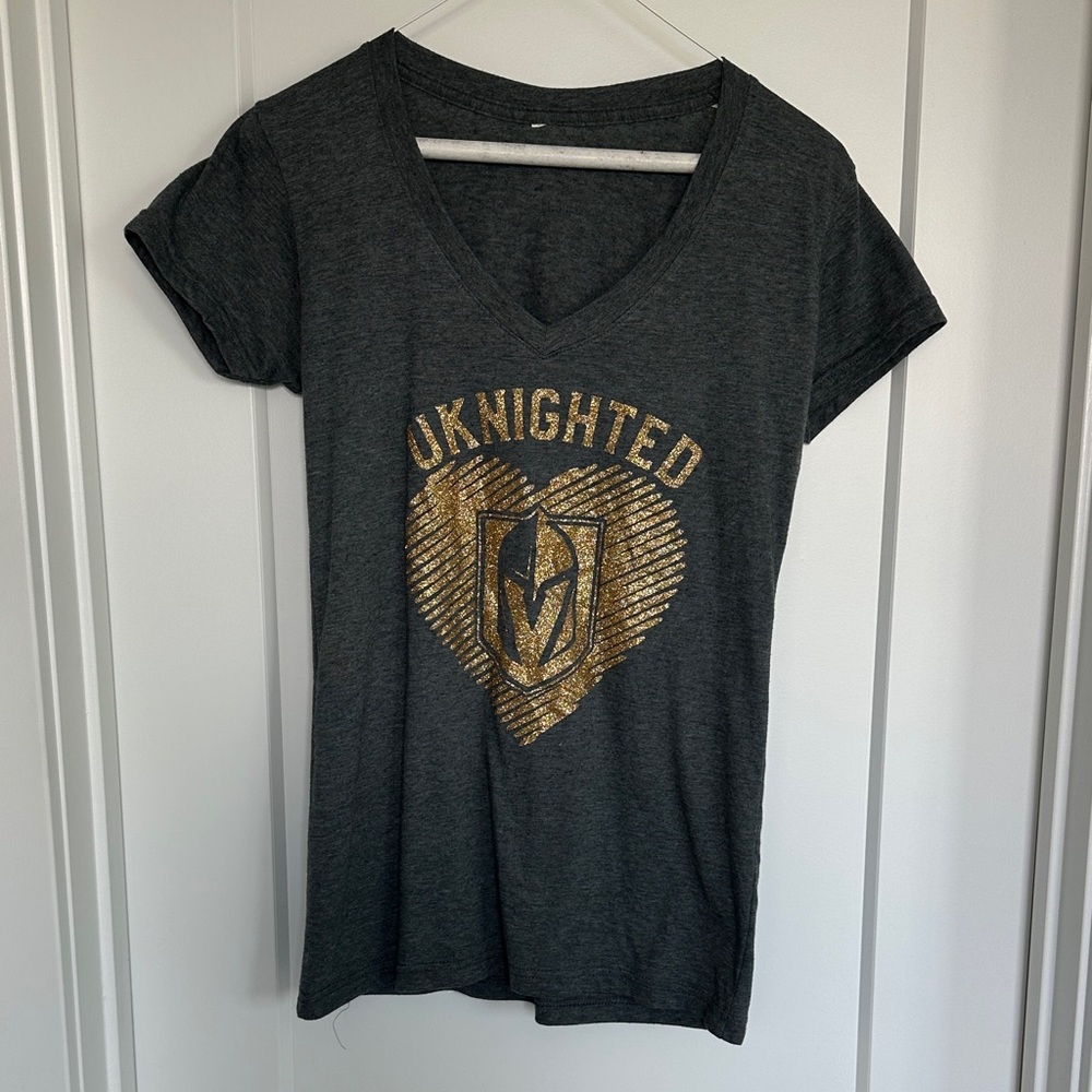 Black and Gold Graphic T-Shirt Las Vegas golden knights hockey